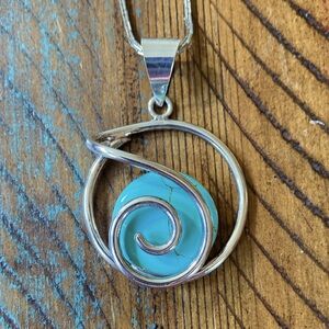 Women’s Vintage Silver and Turquoise Pendant Swirl Necklace Mexico 925